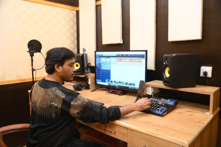 NIRAV STUDIO2